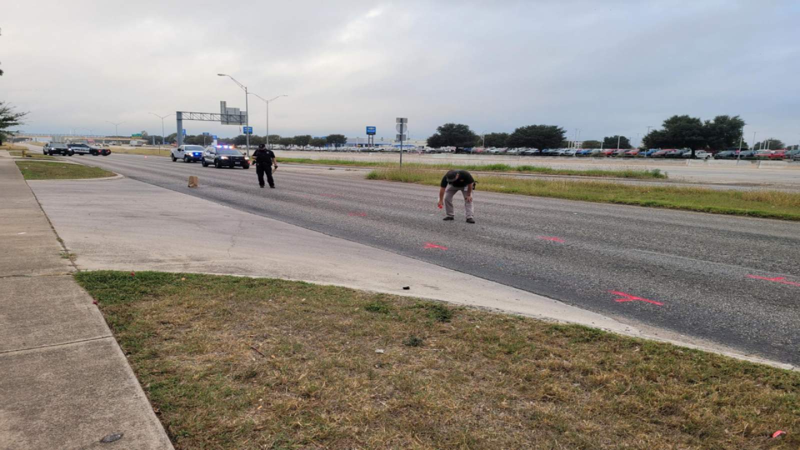 Man walking on access road of I-35 struck by van, police say