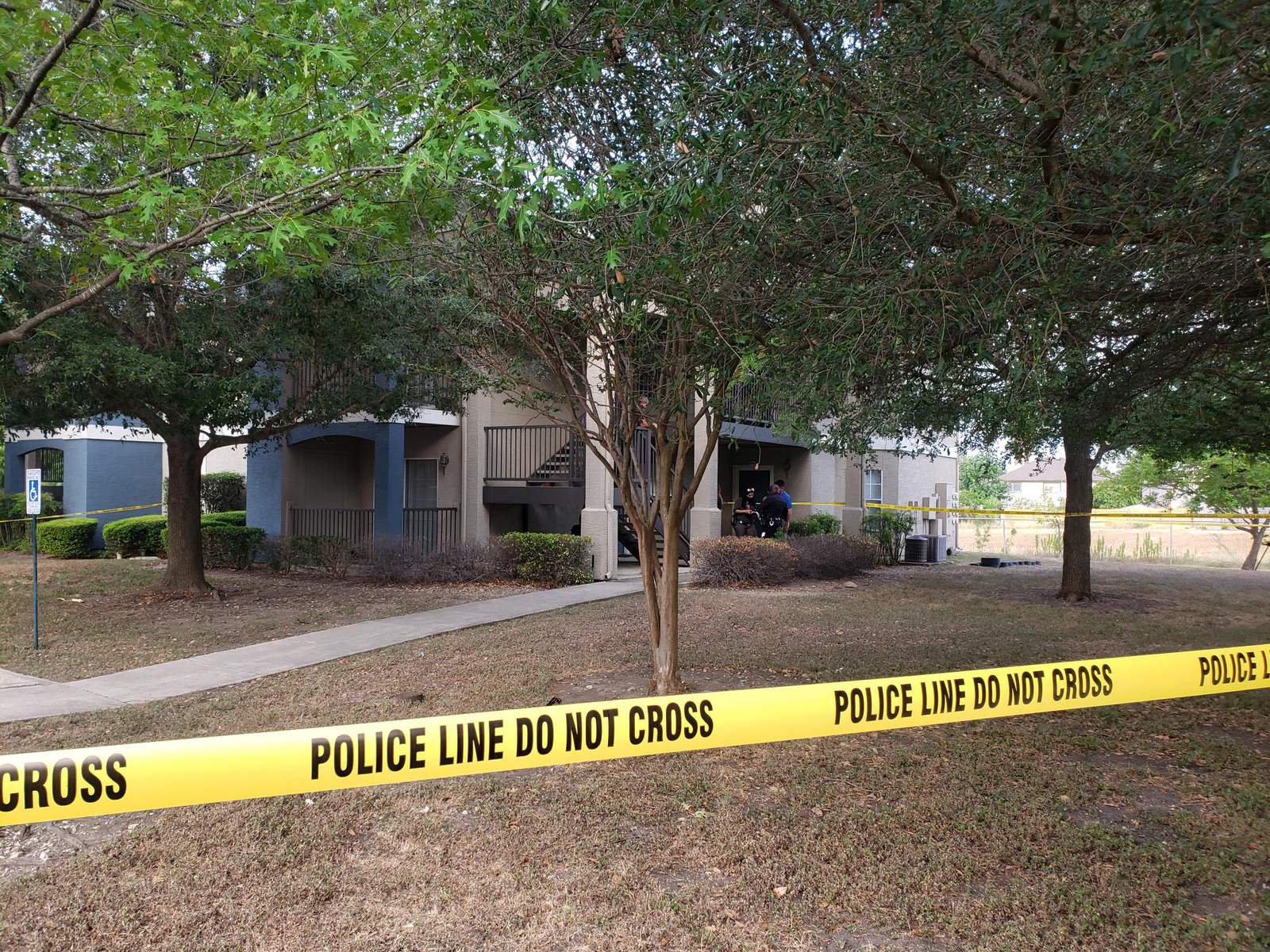 Woman found stabbed inside apartment on Northeast Side, San Antonio police say