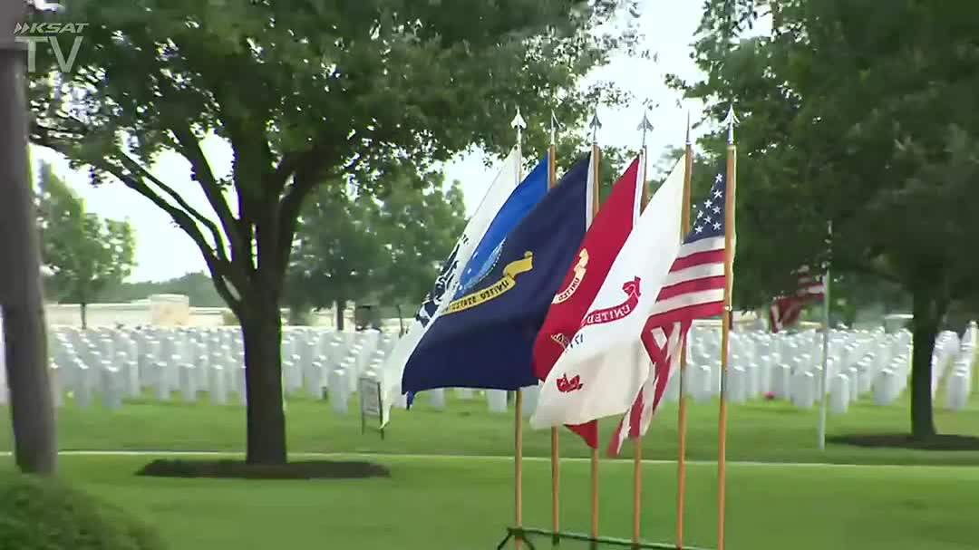 WATCH: Fort Sam Houston National Cemetery holds Memorial Day wreath-laying ceremony