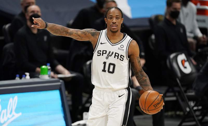 Bulls finalize sign-trade deal for DeRozan with San Antonio
