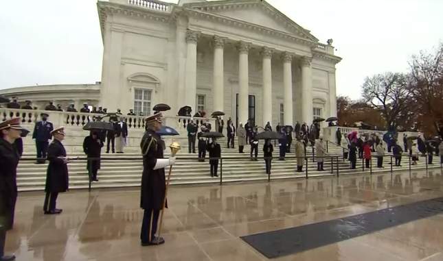 President Donald Trump to mark Veterans Day at Arlington National Cemetery