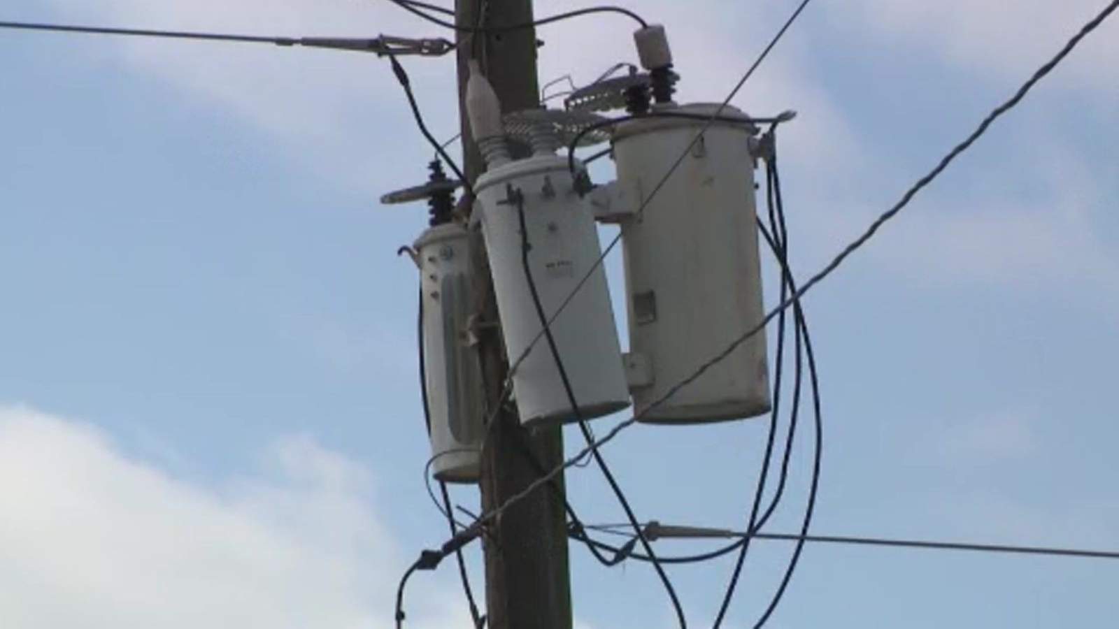 ERCOT says limited outages are still possible overnight due to snow and freezing temperatures