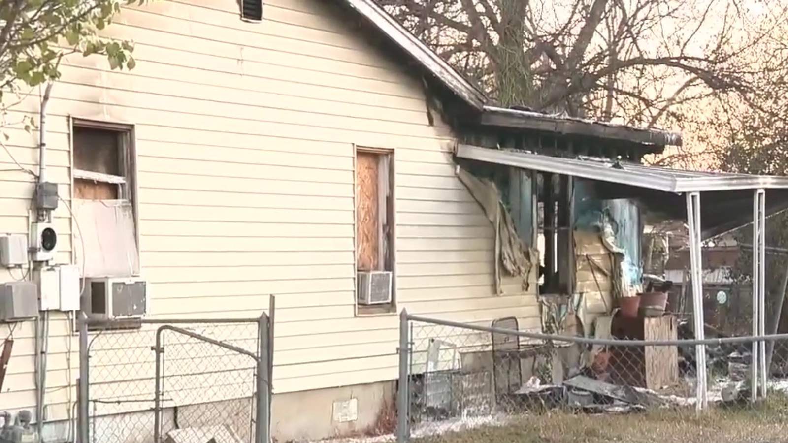 Arson suspected in fire that killed dog on San Antonio’s West Side