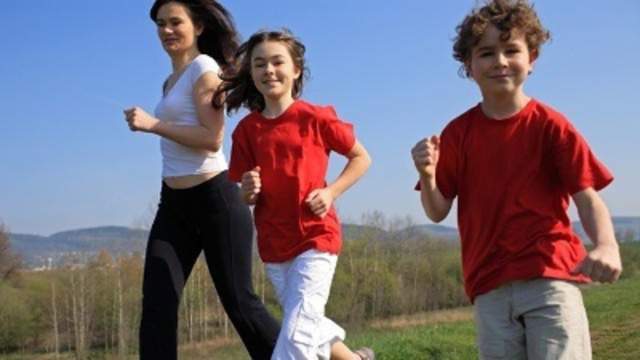 Workouts for mom, child to do together