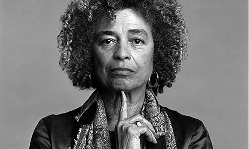 WATCH: Civil rights activist Angela Davis speaks to UTSA students about the struggle of freedom