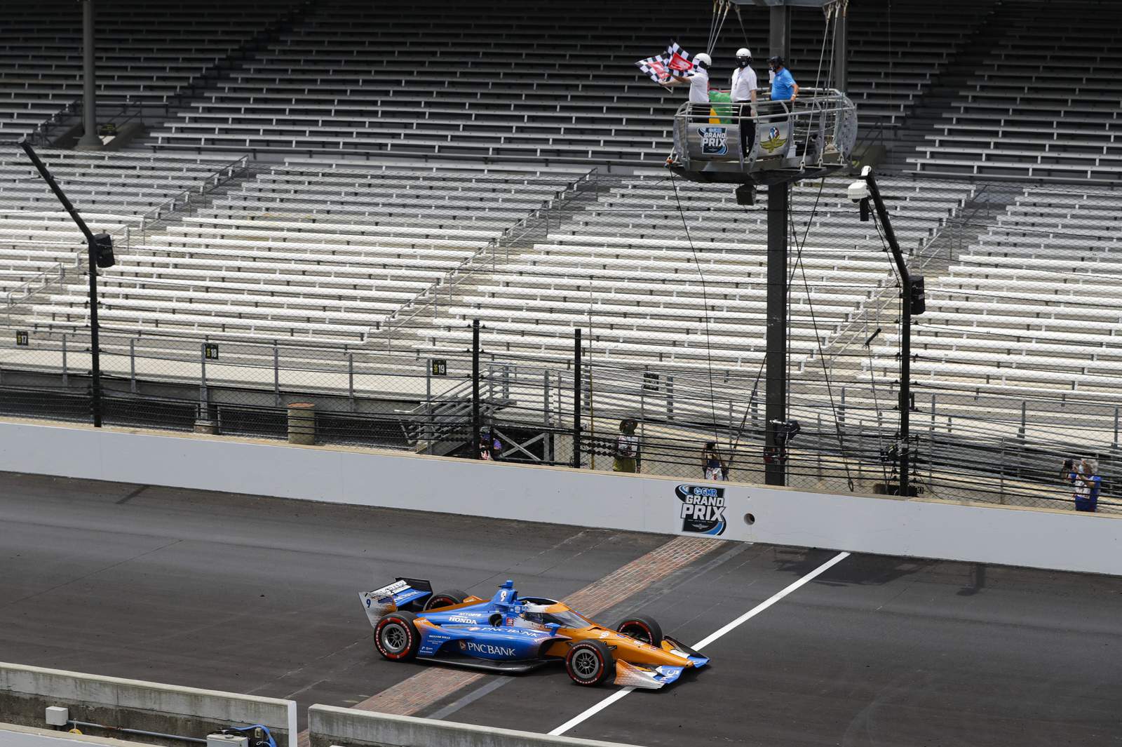 Dixon, Ganassi out to continue IndyCar domination in Iowa