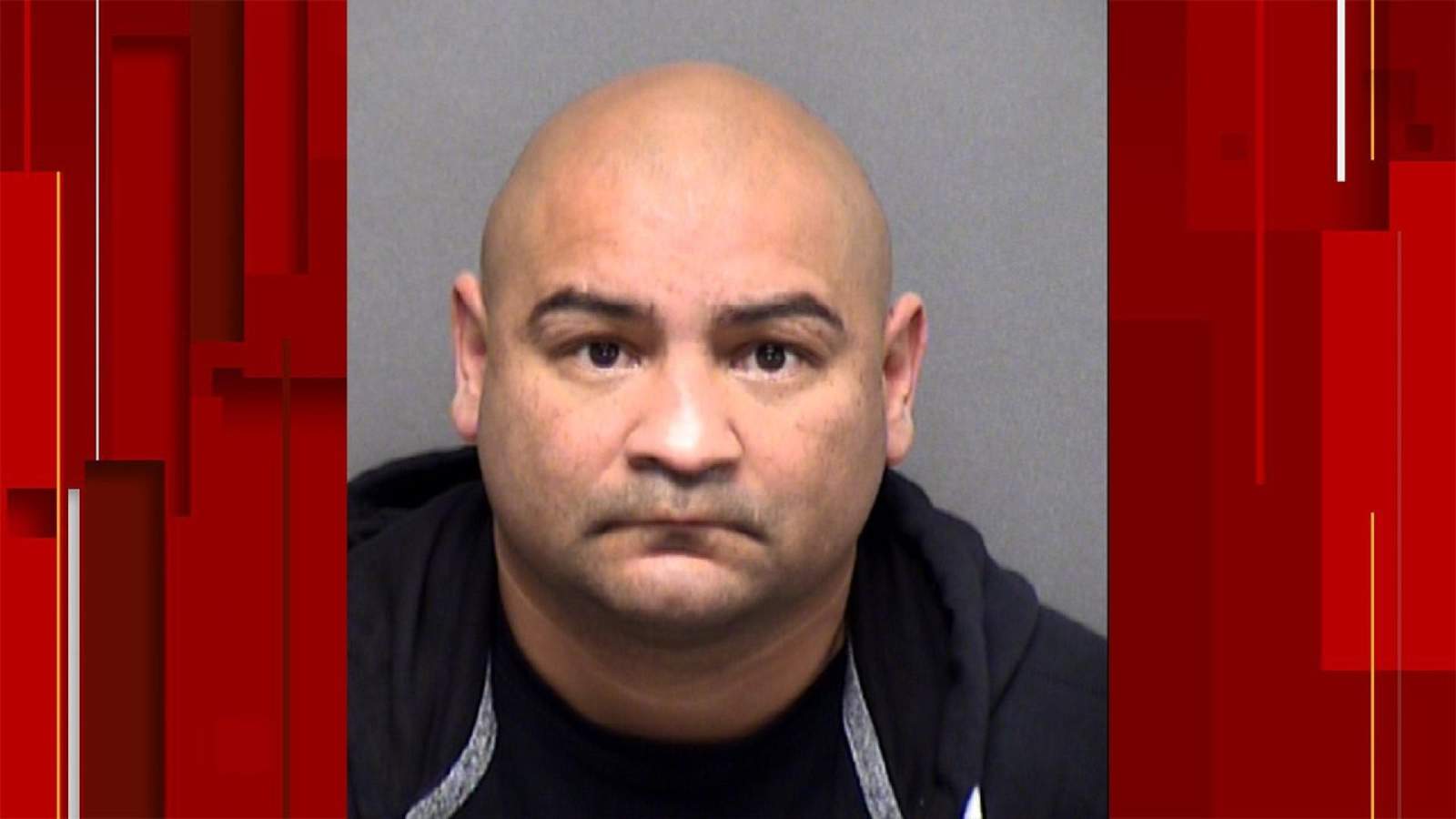 Indicted SAPD officer allowed to visit his children while awaiting trial