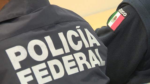 US law enforcement officials team up with Mexican counterparts for border training