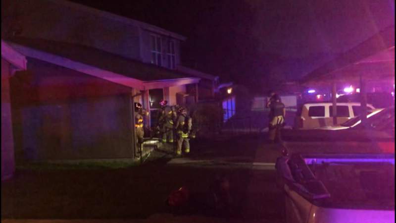 Firefighters answering fire call find man dead inside NW Side apartment