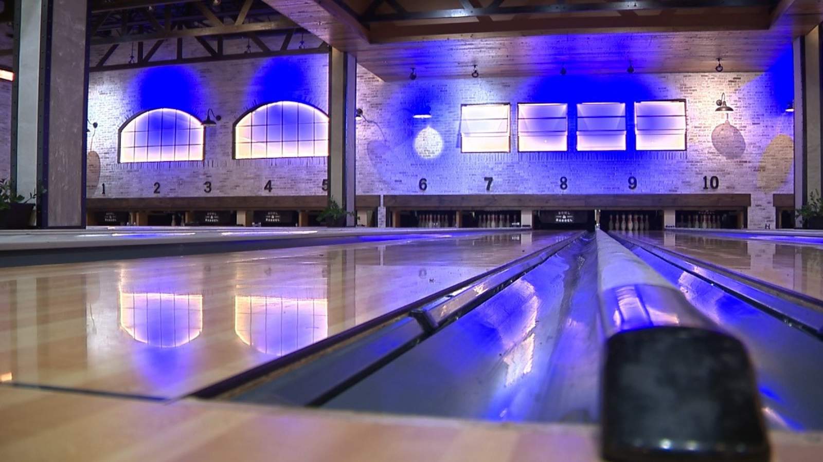Bowling alleys reopen in Texas ahead of Memorial Day weekend