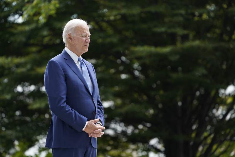 Biden won't invoke executive privilege on Trump Jan. 6 docs