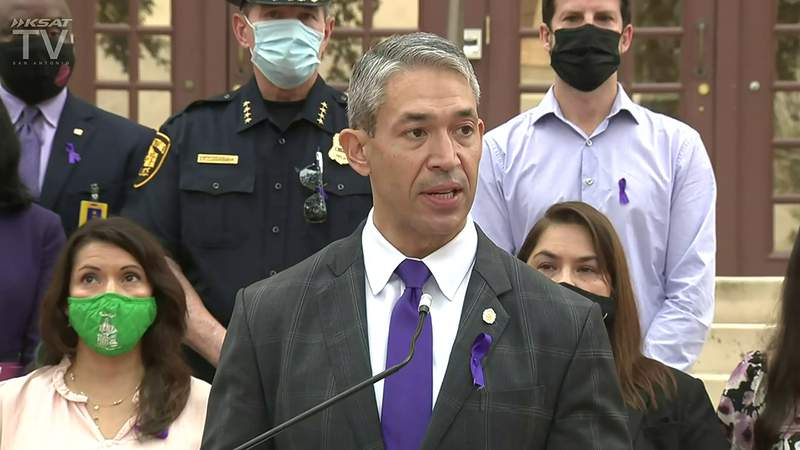 Watch: San Antonio city leaders remember lives lost, share resources during Domestic Violence Awareness Month event