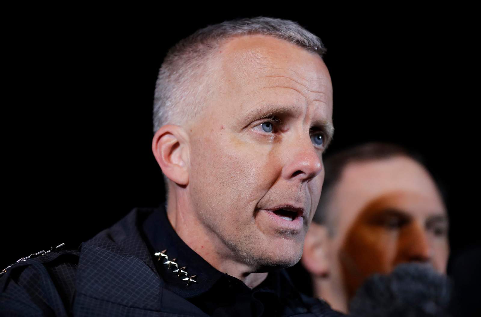Austin police chief retires after criticism for use of force