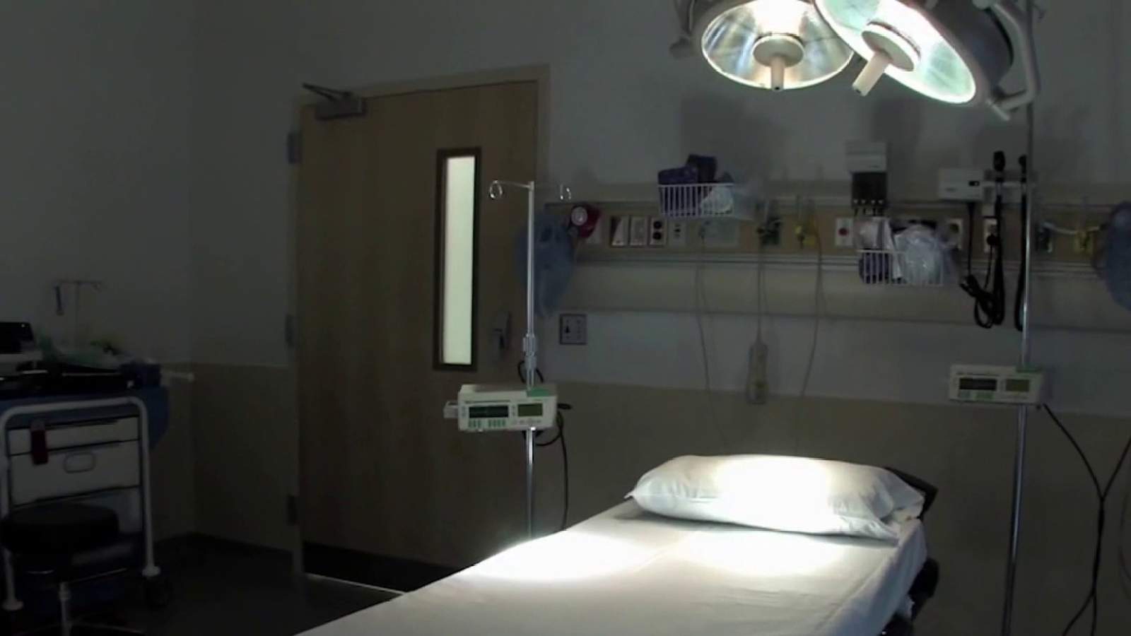 Cameron County hospitals struggle to make room for COVID-19 patients after reaching capacity