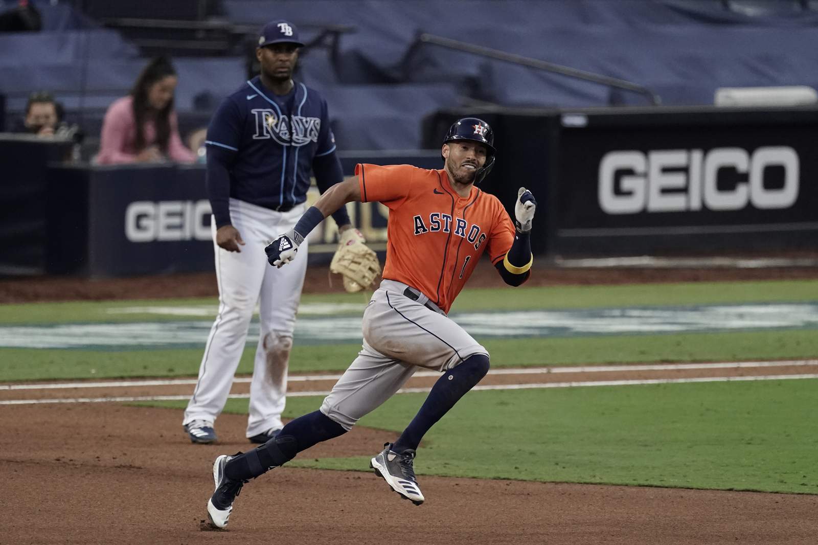 Springer, Valdéz help Astros top Rays 7-4, force ALCS Game 7