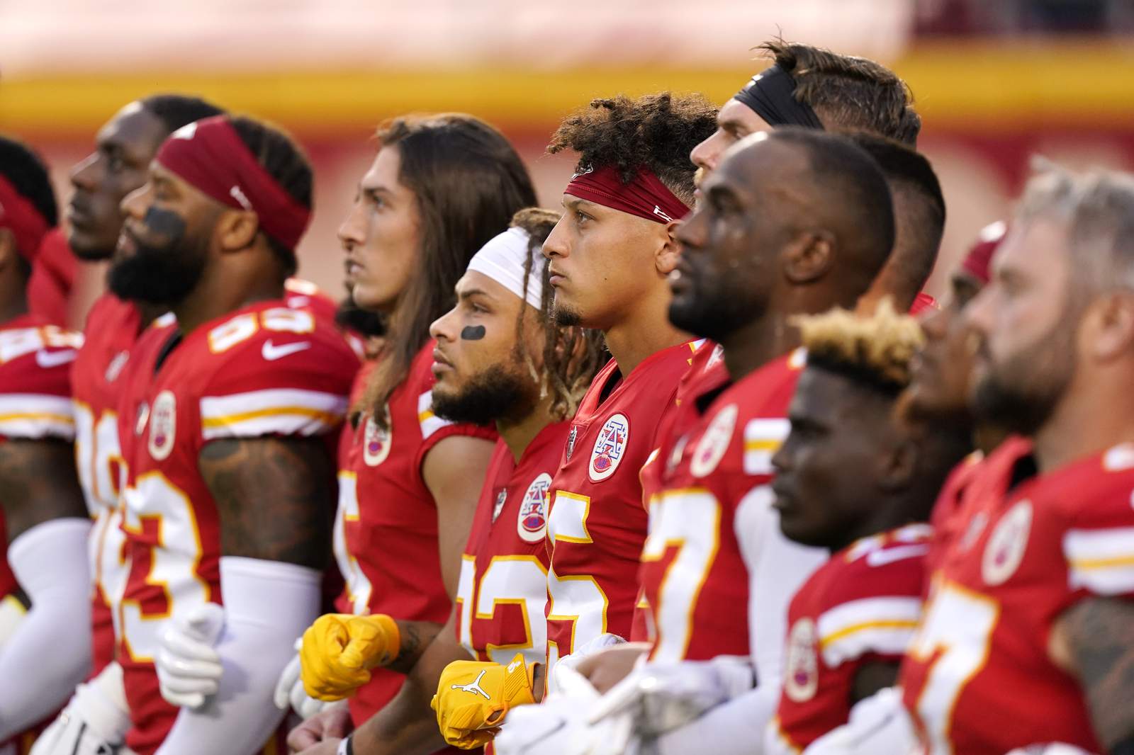 Texans remain in locker room during anthem, observe ‘moment of unity’ with Chiefs