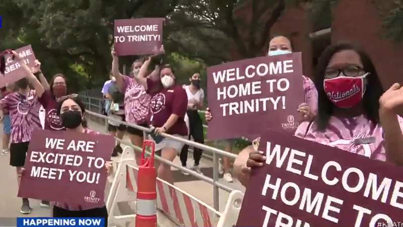 Trinity University welcomes students on move-in day