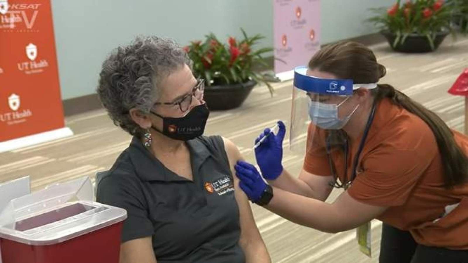 UT Health San Antonio administers COVID-19 vaccine to frontline healthcare workers