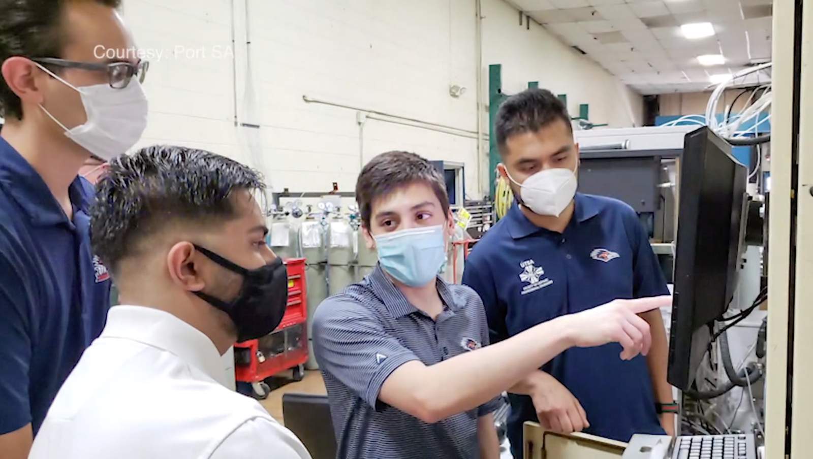 UTSA students, Intertek collaborate in developing new system to test exhaust emissions