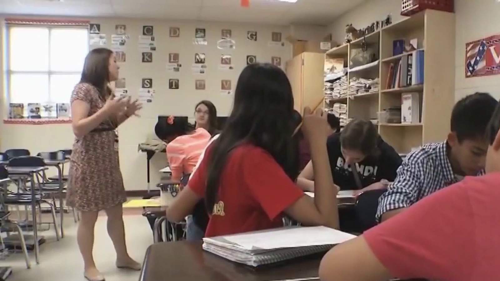 Teachers union upset with SAISD plans to allow more students on campus