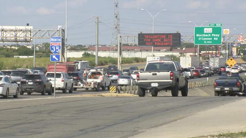 ‘Hopefully we can reach a lot people’: Schertz Police Department aims to alert drivers of problems along I-35