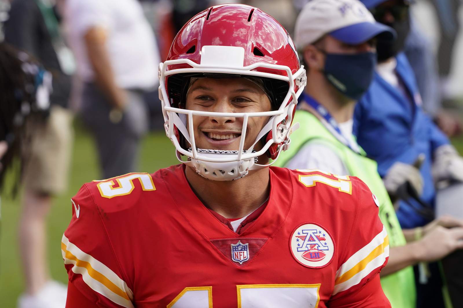 Mahomes piles up big numbers at Arrowhead - on Election Day
