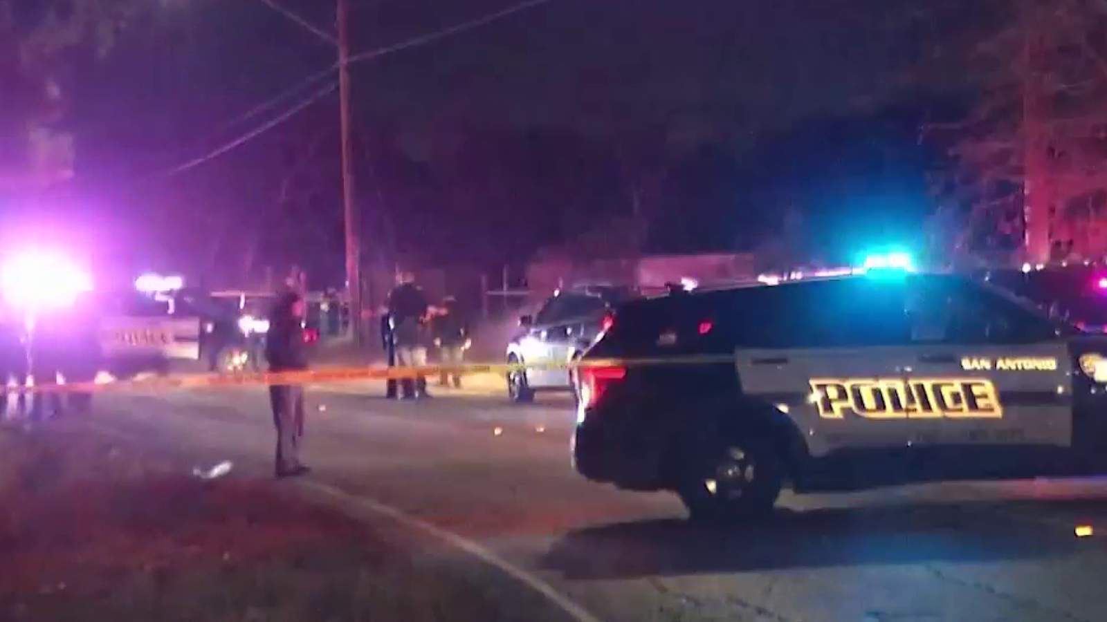 Five people shot, one killed during shootout over stolen cell phone at South East side mobile home park