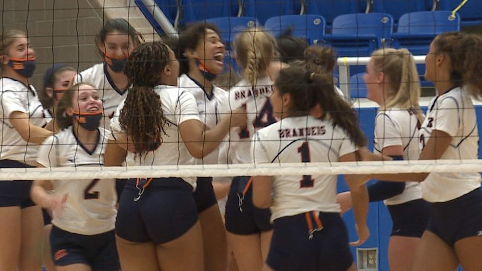 HIGHLIGHTS: Brandeis volleyball earns first win over Reagan, remains undefeated