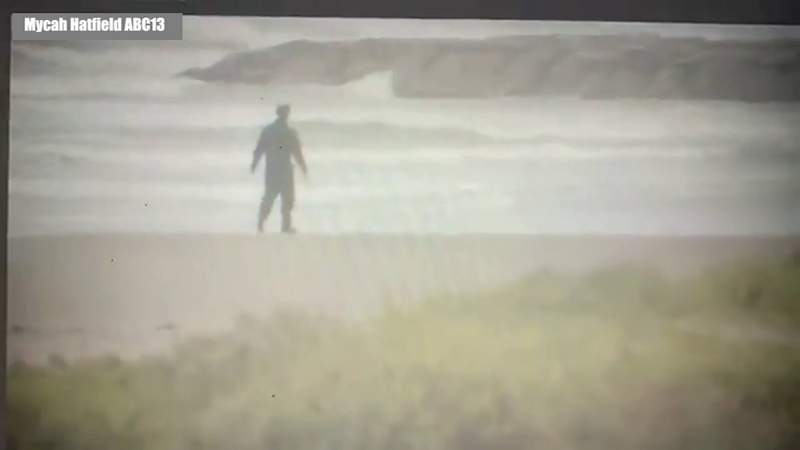 ‘Michael Myers’ spotted on Texas beach during Tropical Storm Nicholas
