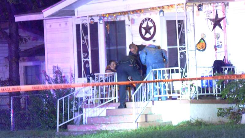 1 woman dead, 1 injured in shooting at North Side home, San Antonio police say