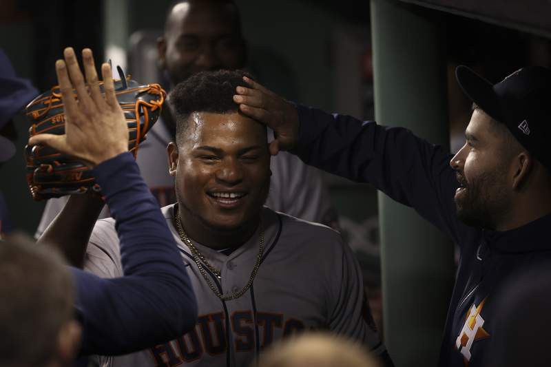 Astros' Valdez goes 8, beats Red Sox 9-1 for 3-2 ALCS lead