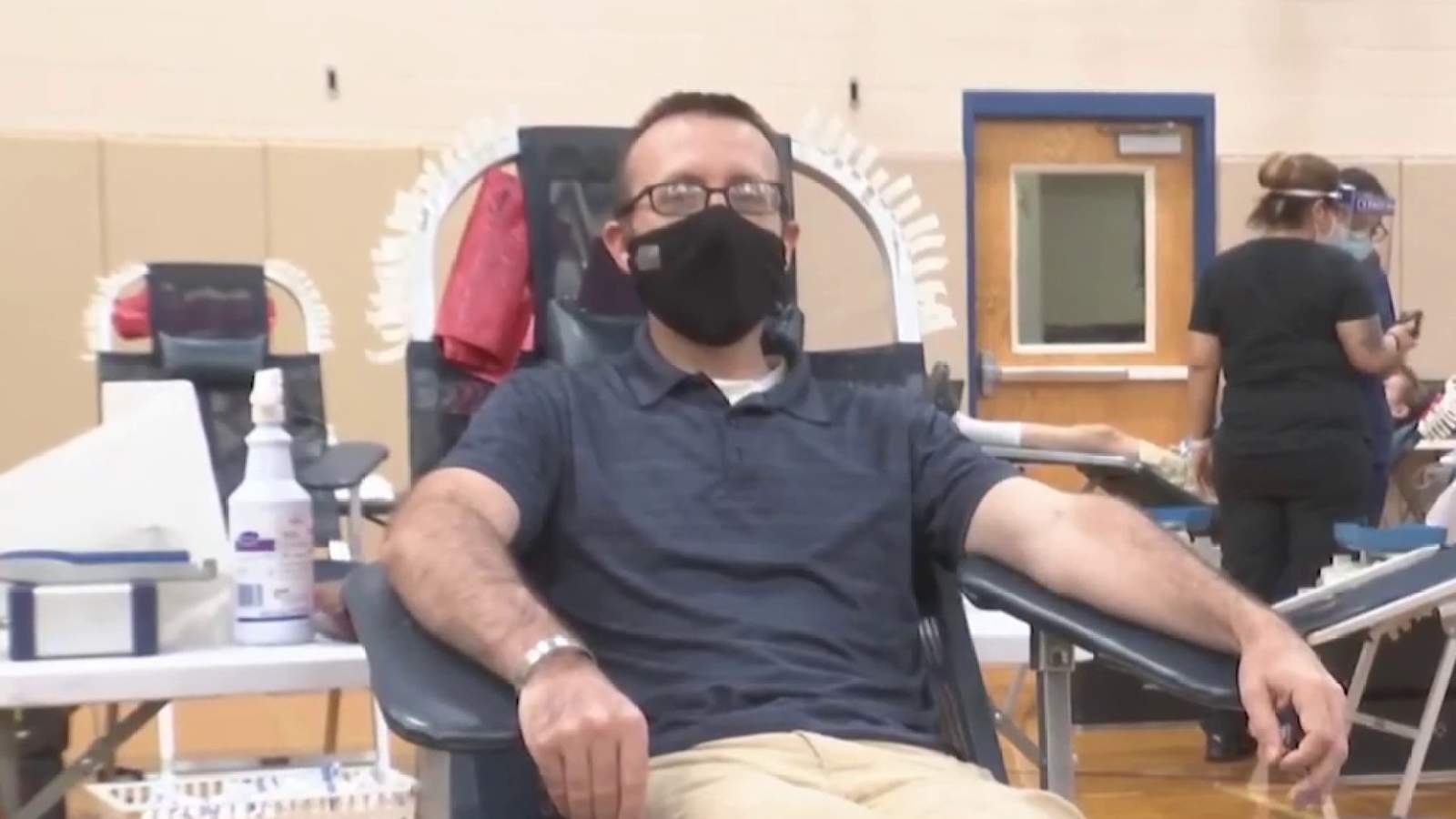 South Texas Blood and Tissue Center holds blood drive at Johnson High School