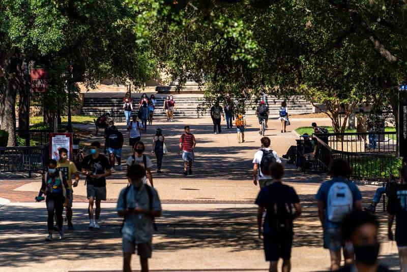 Texas Senate approves $3 billion college campus construction bill