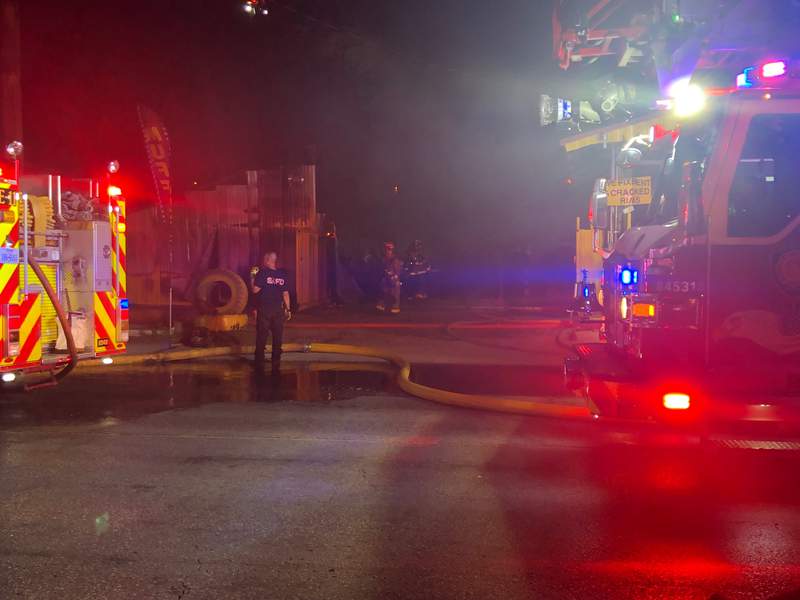 Large fire damages 3 buildings, injures firefighter on West Side, SAFD says