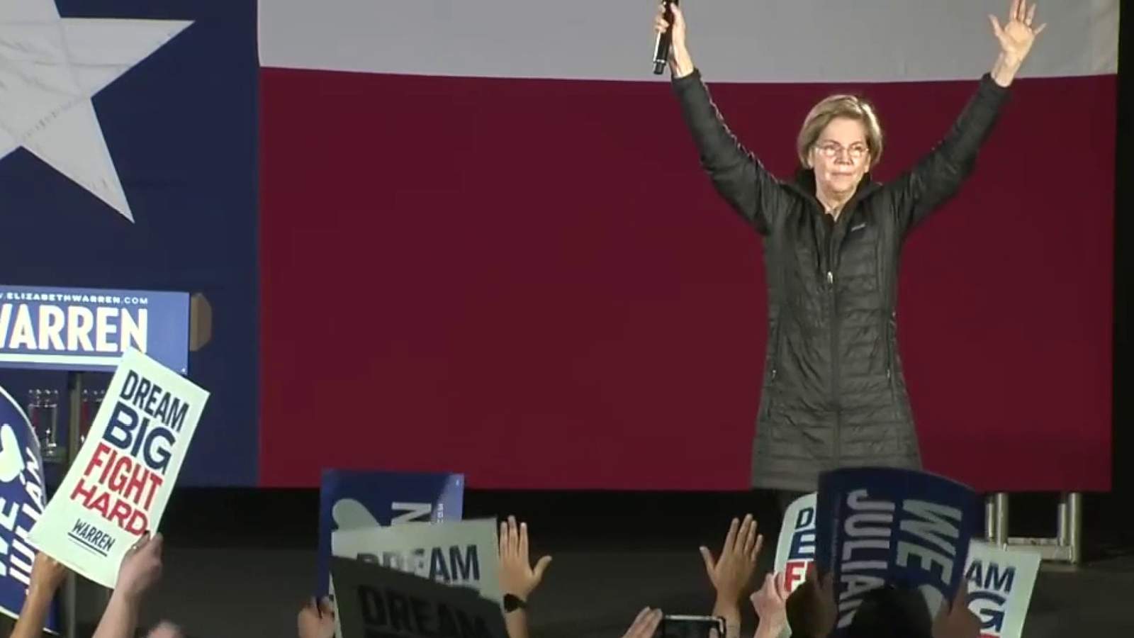 Democratic presidential candidate Elizabeth Warren stops in San Antonio for town hall
