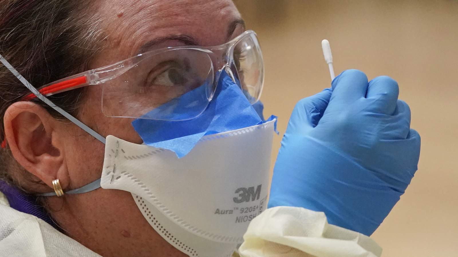 Virus surge engulfs the US; Texas at 1M cases, California nears