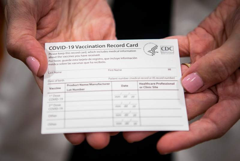 Texas warns Austin restaurants that their liquor licenses could be revoked for requiring proof of COVID-19 vaccinations