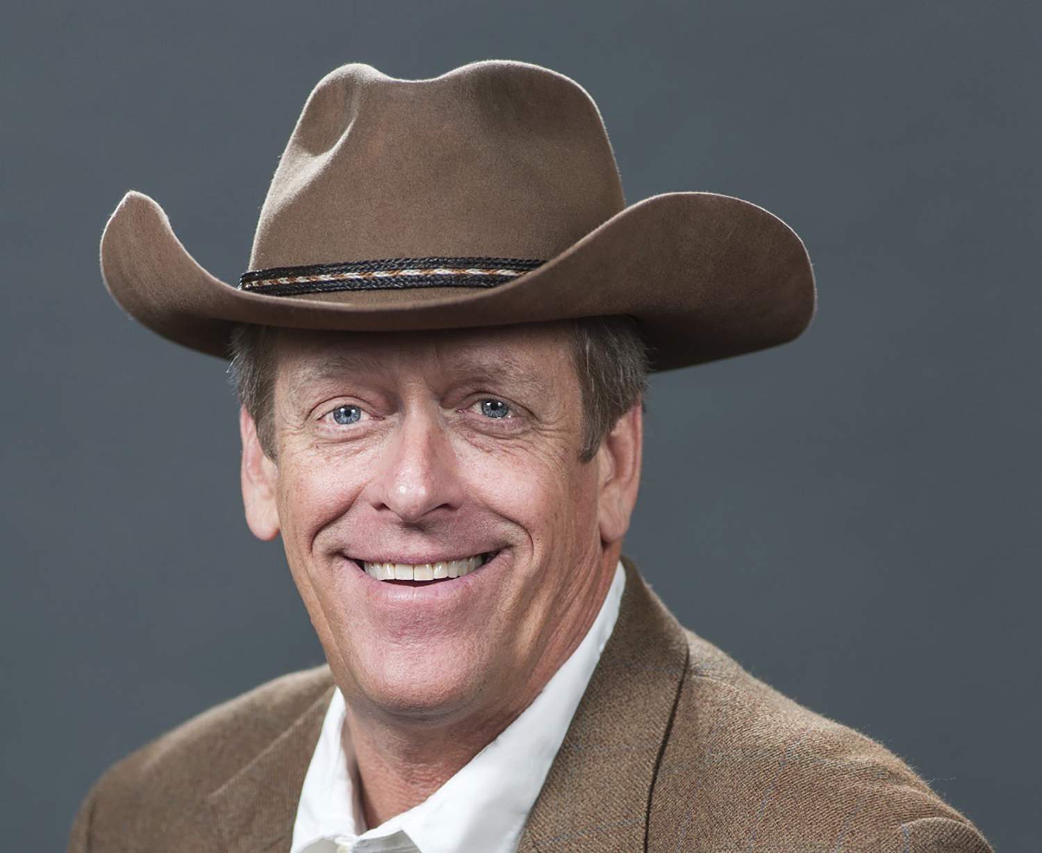 Texas Roadhouse CEO Kent Taylor dies amid COVID-19 struggle
