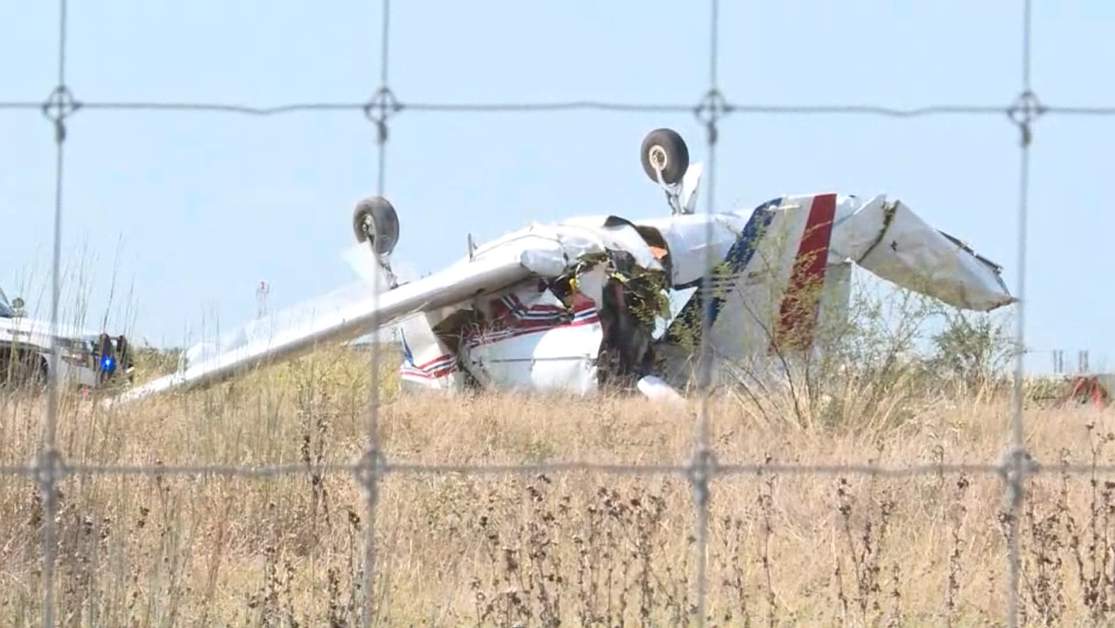 FAA: Airplane with 4 on board crashes in Bryan, Texas