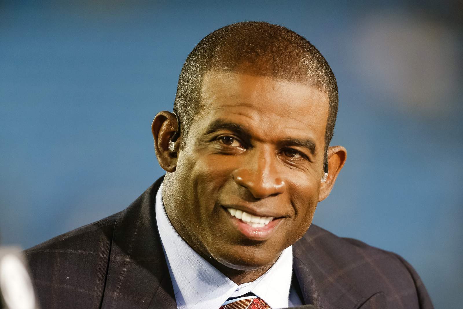 Hall of Fame DB, former Cowboys star Deion Sanders to become college football head coach