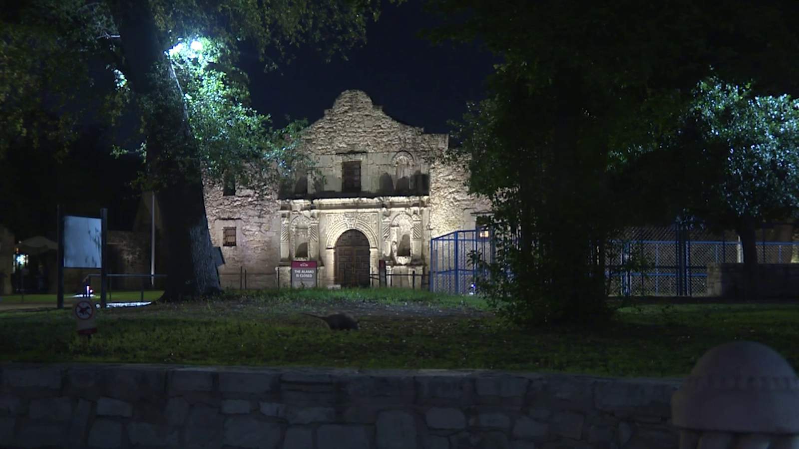 WATCH: Iconic San Antonio landmarks now ghost towns amid coronavirus pandemic