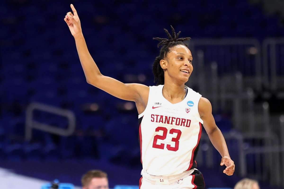 Kiana Williams sets Stanford 3s record in NCAA opening win