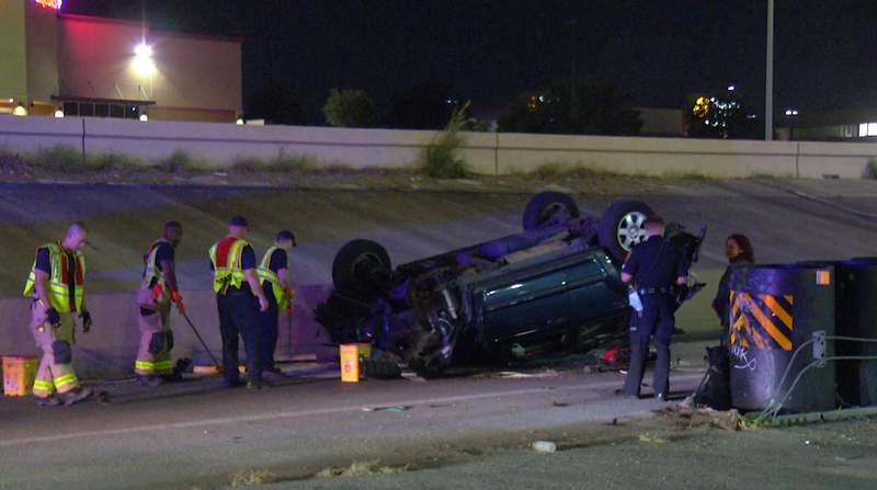 SAPD: Driver crashes on entrance ramp to Highway 281, rolls vehicle over