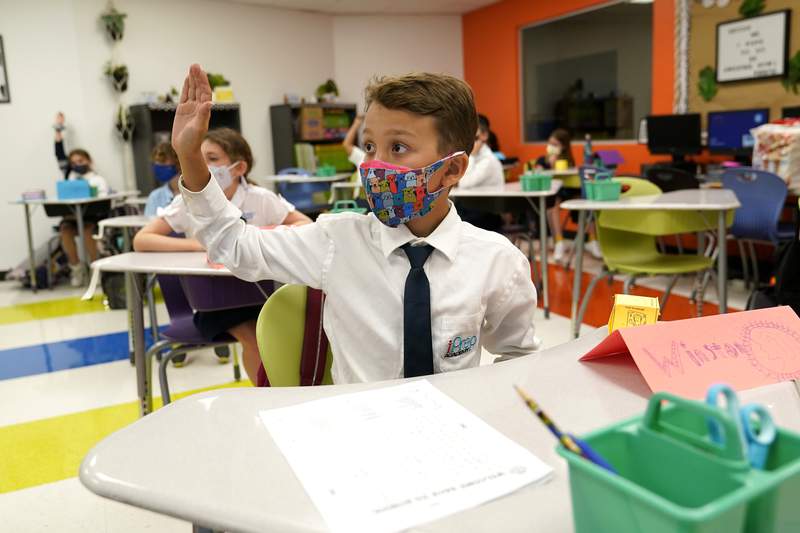 Judge: Florida can't enforce ban on school mask mandates