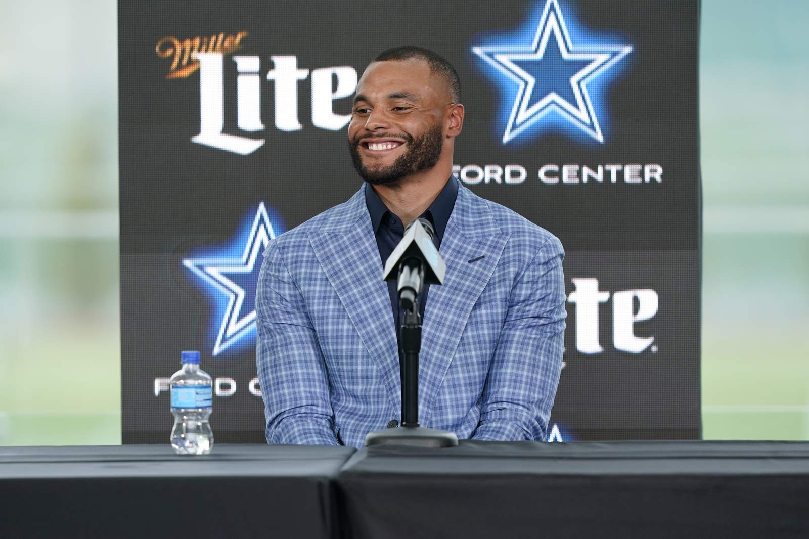 ‘Healthy’ Prescott signs richest contract in Cowboys history