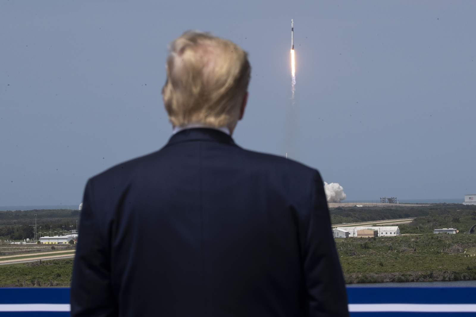 President Trump congratulates SpaceX, NASA after successful launch
