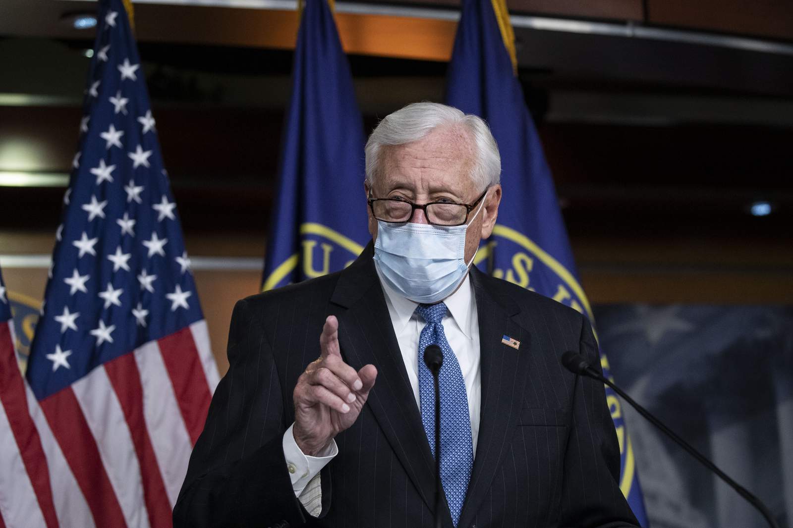Virus talks drag on liability as Congress preps stopgap aid