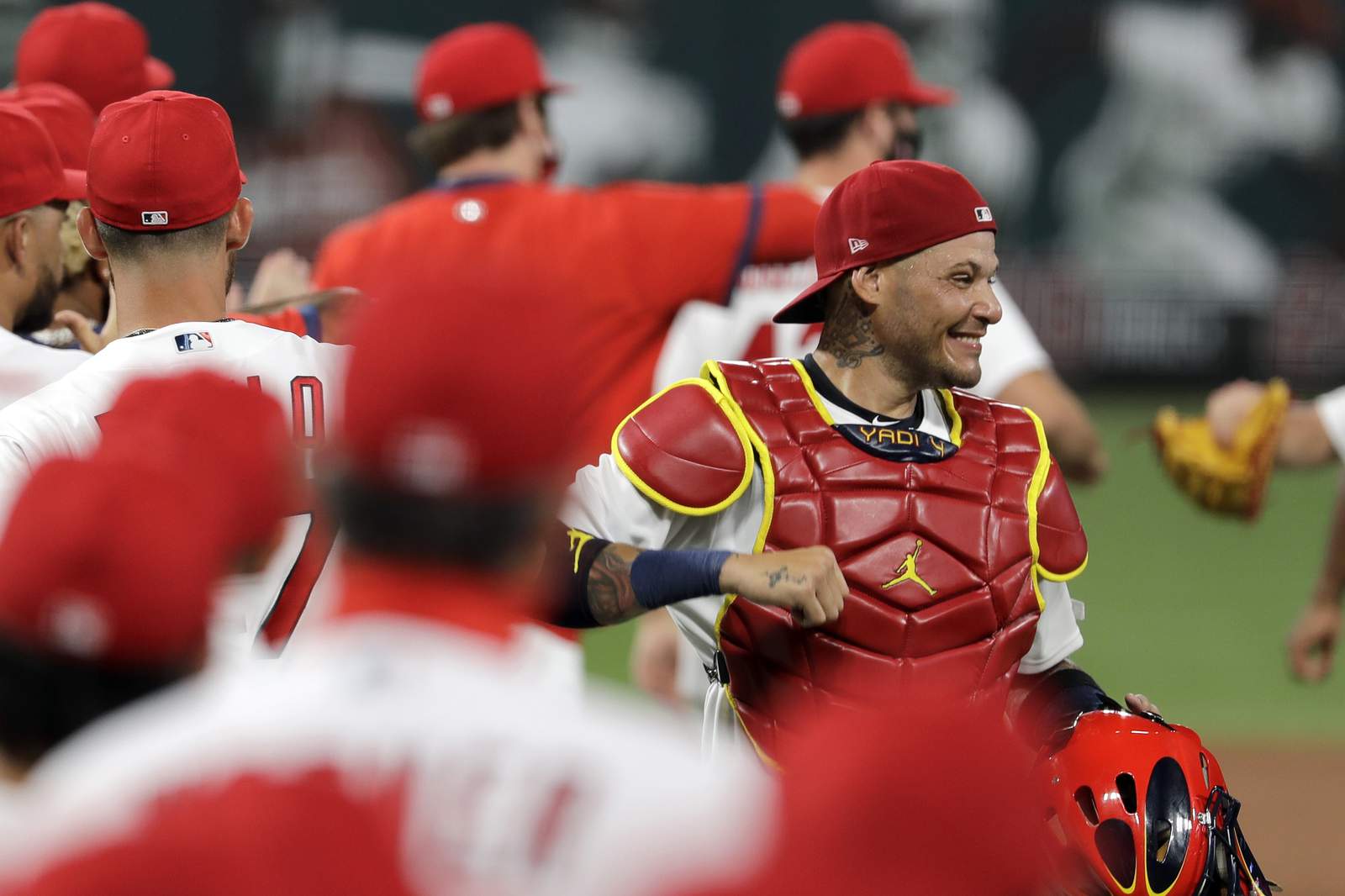 Cardinals return to St. Louis, get in workout ahead of games