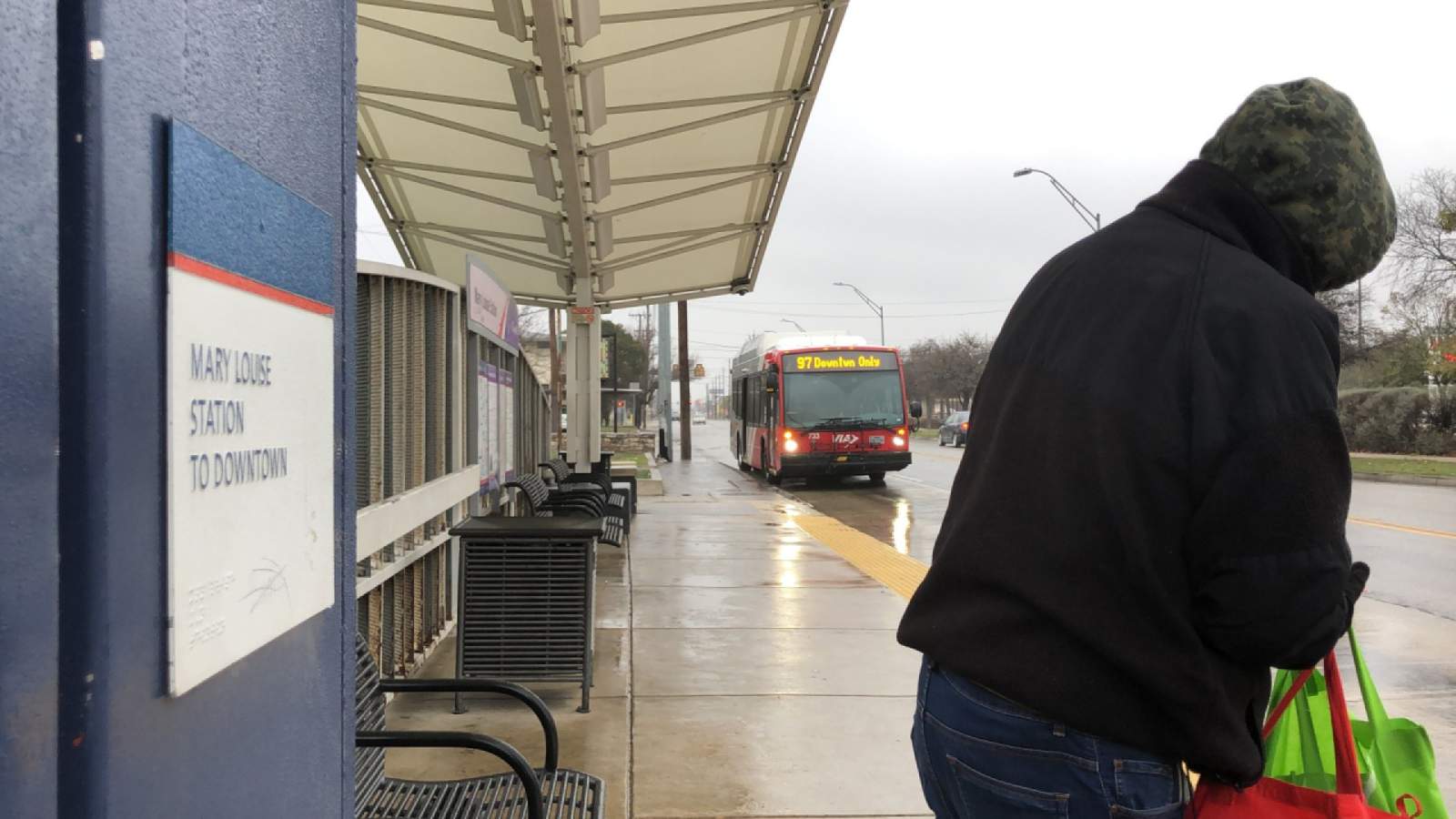 Passengers have longer wait times at VIA Transit bus stops due to icy roads, wintry conditions