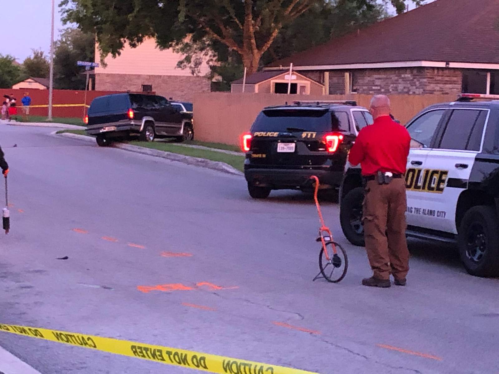 Man killed after crashing into parked vehicle, fence on West Side, San Antonio police say